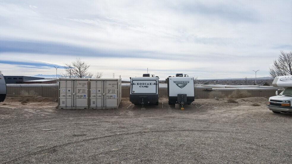 More Photos Of 1050 Carpenter St NE, Rio Rancho Industrial For Sale