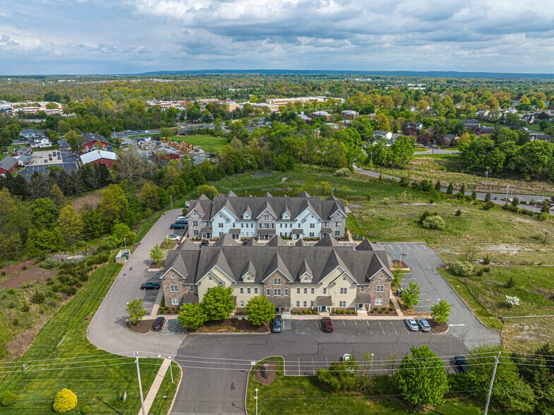 More Photos Of 5 Walter E Foran Blvd, Flemington Medical For Lease