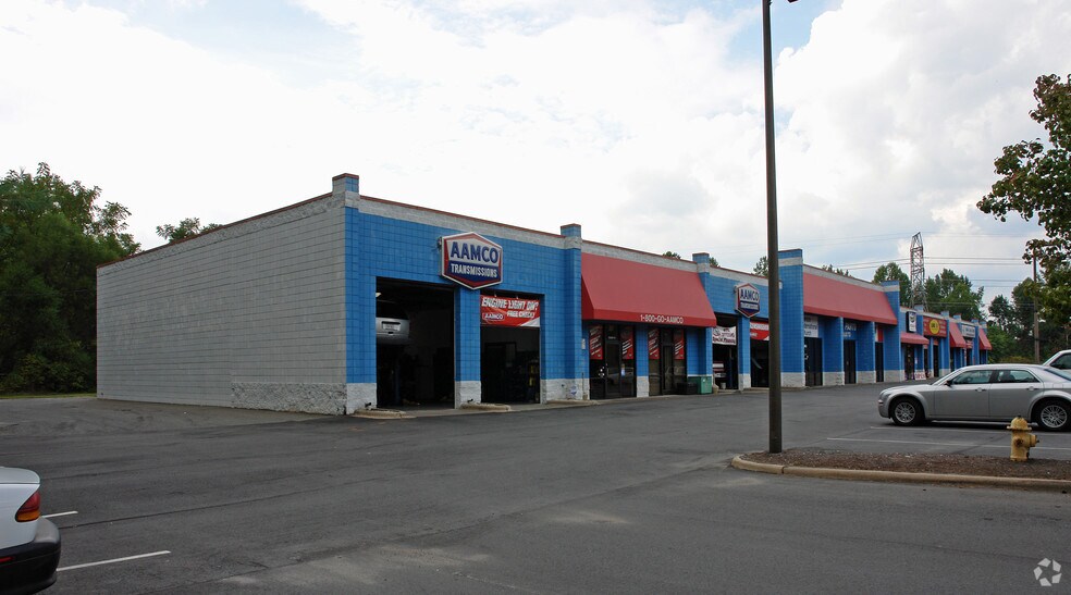 More Photos Of 5350 University Pky, Winston-Salem Unknown For Lease