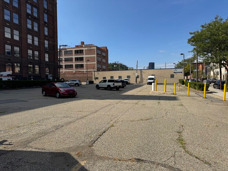 More Photos Of , Pittsburgh Unknown For Sale