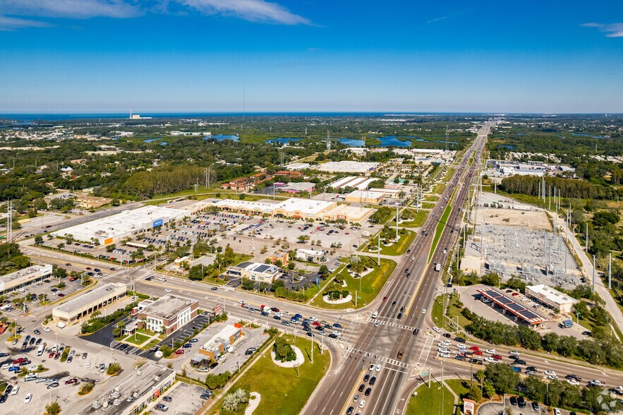 More Photos Of 41206-41334 U.S. Highway 19 N, Tarpon Springs Unknown For Lease