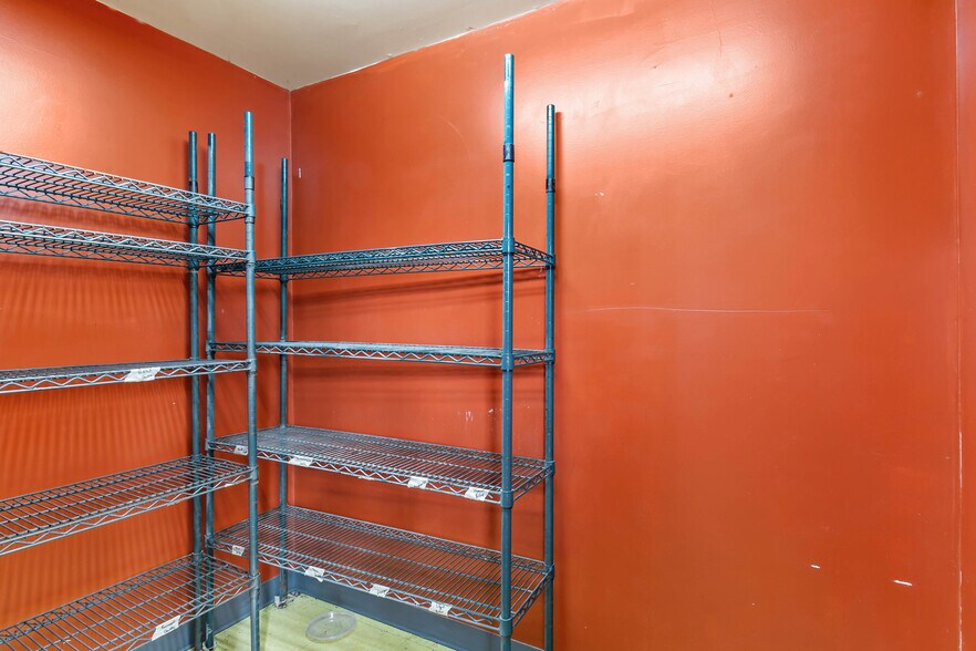 More Photos Of 54 S Main St, Magnetic Springs Restaurant For Sale