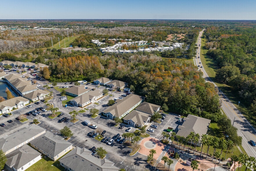 More Photos Of 13021 W Linebaugh Ave, Tampa Medical For Lease