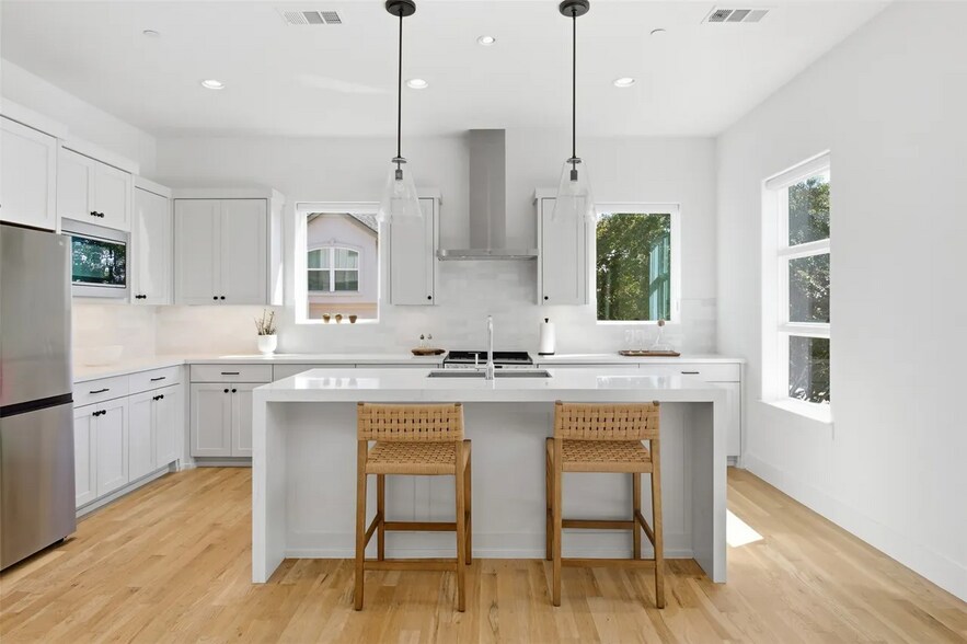 More Photos Of 6345 Richmond Ave, Dallas Apartments For Sale