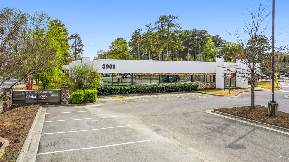 More Photos Of 3901 N Roxboro Rd, Durham Medical For Sale