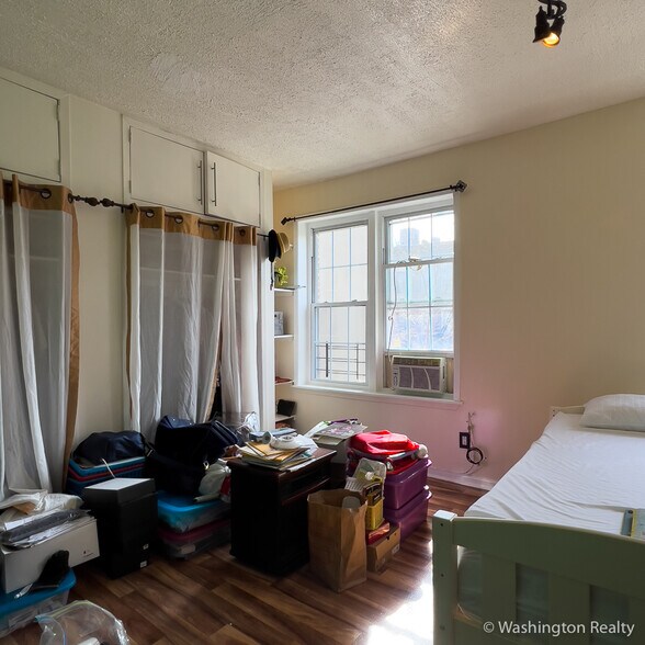 More Photos Of 557 Rogers Ave, Brooklyn Storefront Retail Residential For Sale