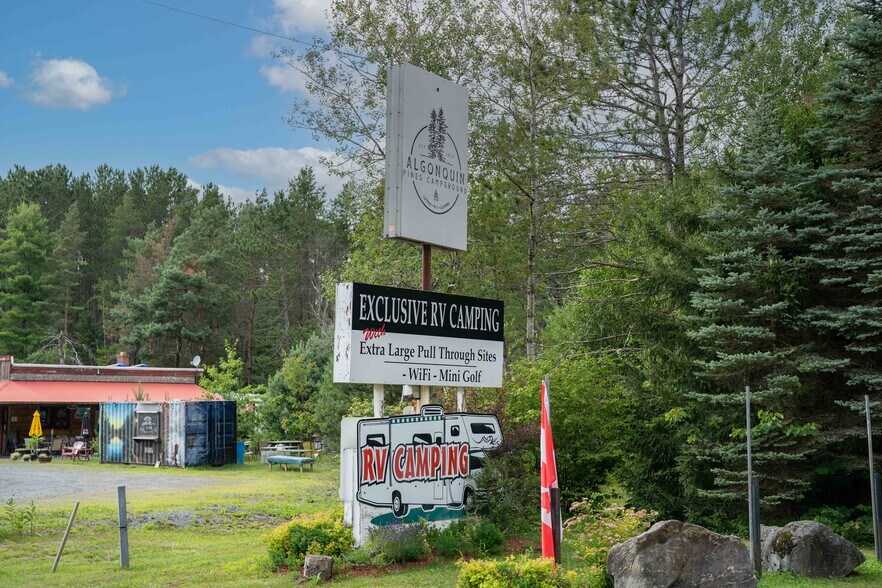 Primary Photo Of 2883 HWY-60, Dwight Trailer Camper Park For Sale