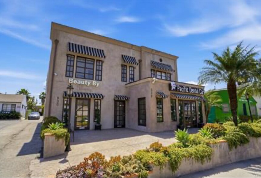 Primary Photo Of 530-532 W Glenoaks Blvd, Glendale Medical For Lease