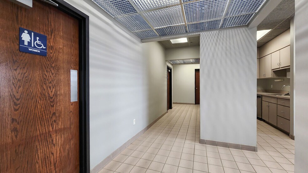 More Photos Of 7986 N Telegraph Rd, Newport Industrial For Sale