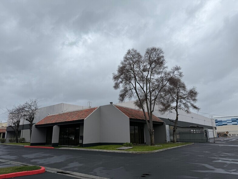 More Photos Of 1401 Martin Ave, Santa Clara Manufacturing For Lease