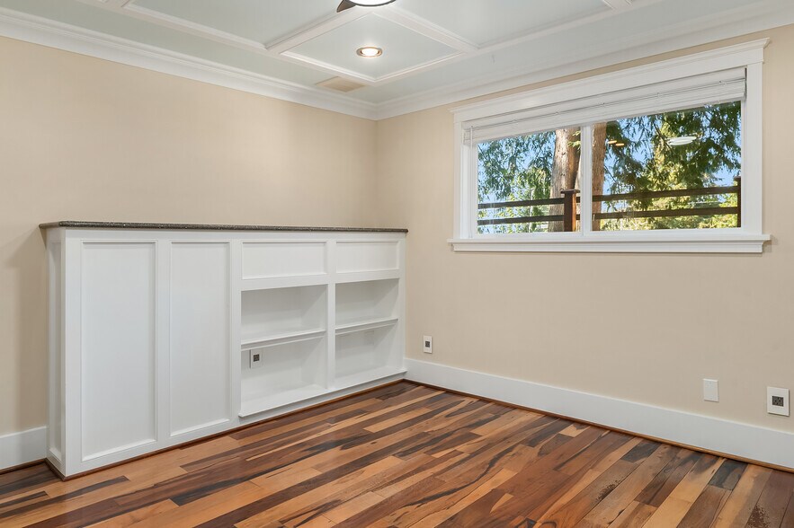More Photos Of 1510 NE 170th St, Shoreline Apartments For Sale