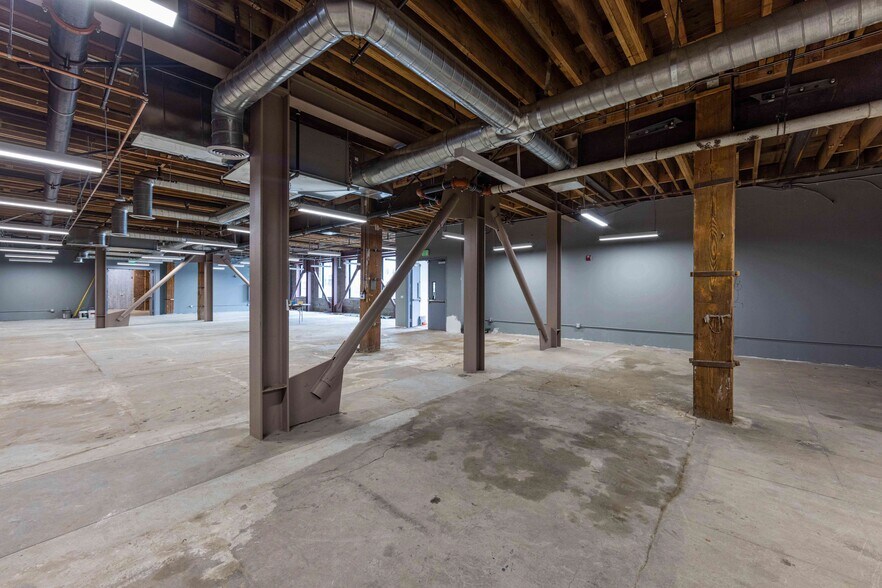 More Photos Of 440 Seaton St, Los Angeles Loft Creative Space For Lease