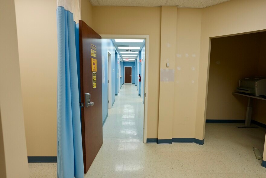 More Photos Of 1340 Belmont St, Brockton Medical For Lease