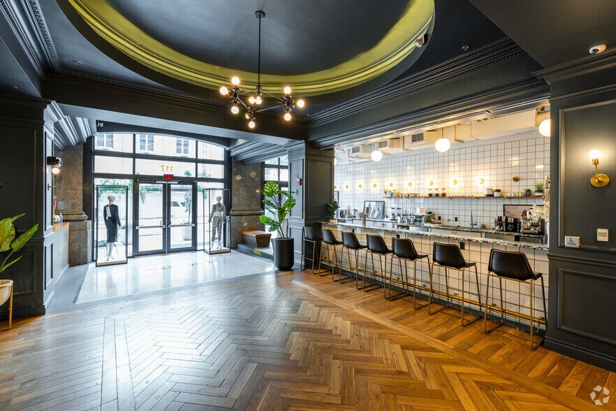 More Photos Of 117 NE 1st Ave, Miami Coworking Space