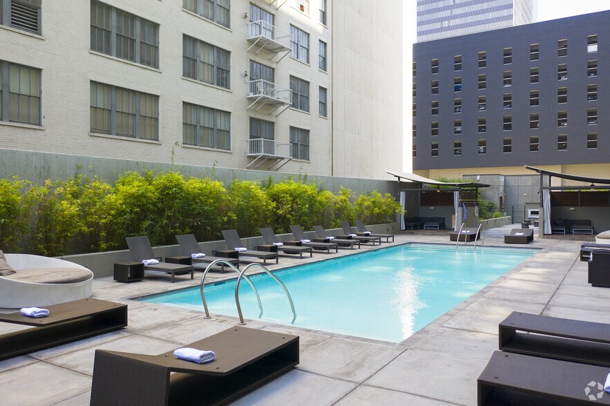 More Photos Of 801 S Hope St, Los Angeles Apartments For Lease