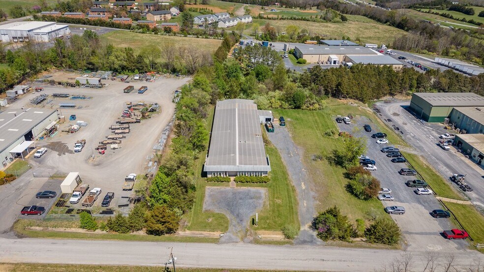 More Photos Of 52 Mid Valley Ln, Verona Warehouse For Sale