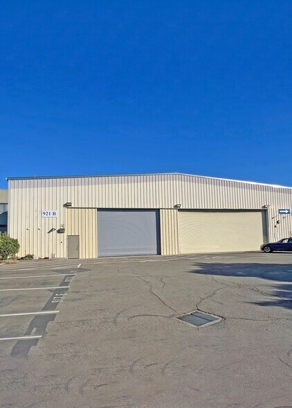 Primary Photo Of 921 Piner Rd, Santa Rosa Warehouse For Lease