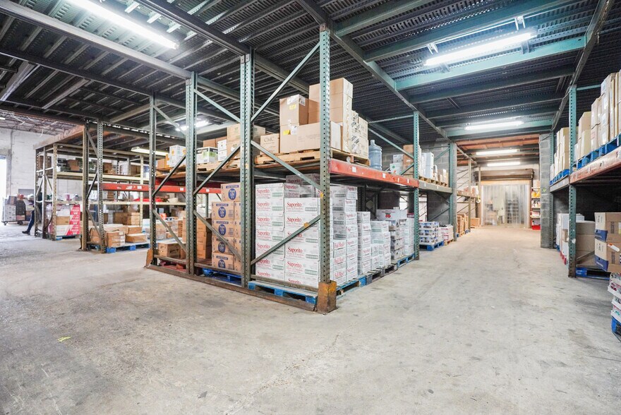 More Photos Of 1116-1120 Targee St, Staten Island Freestanding For Sale