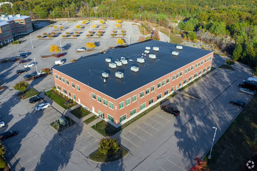 More Photos Of 900 Douglas Pike, Smithfield Medical For Lease