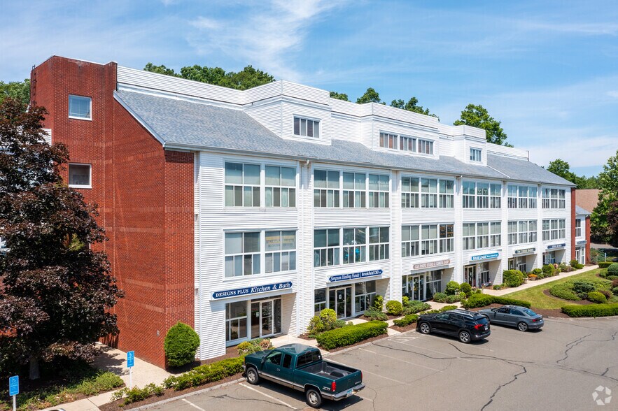 Primary Photo Of 246 Federal Rd, Brookfield Medical For Sale