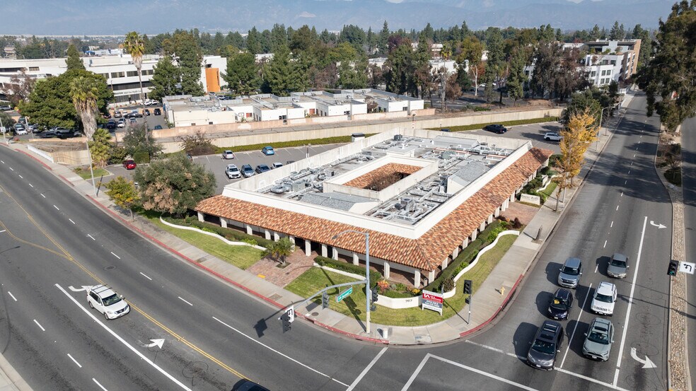 More Photos Of 767 S Sunset Ave, West Covina Medical For Lease