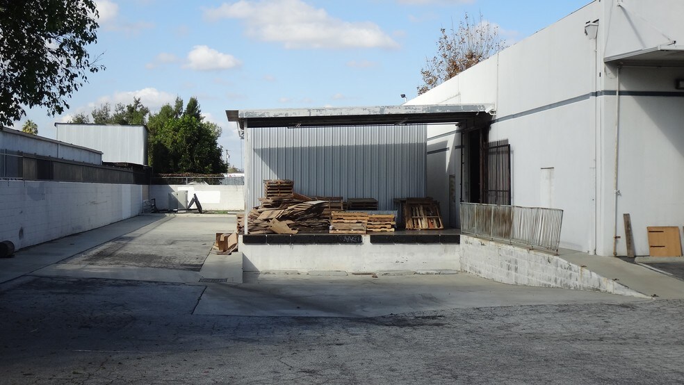 More Photos Of 1918 Frank Stiles St, South El Monte Warehouse For Lease