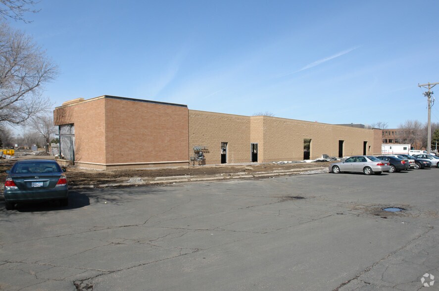 More Photos Of 5330 Cedar Lake Rd, Saint Louis Park Unknown For Lease