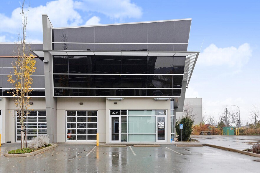 More Photos Of 8275 92 St, Delta Warehouse For Sale