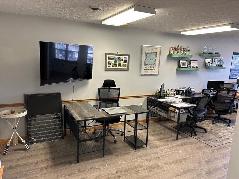 More Photos Of 11065 State Highway 18, Conneaut Lake Office For Sale