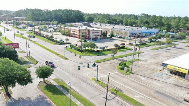 More Photos Of 1300 Gause Blvd, Slidell Storefront For Lease