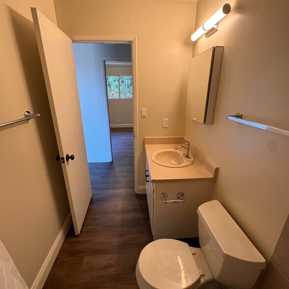 More Photos Of 110 Hilborn Ave, Vallejo Apartments For Sale