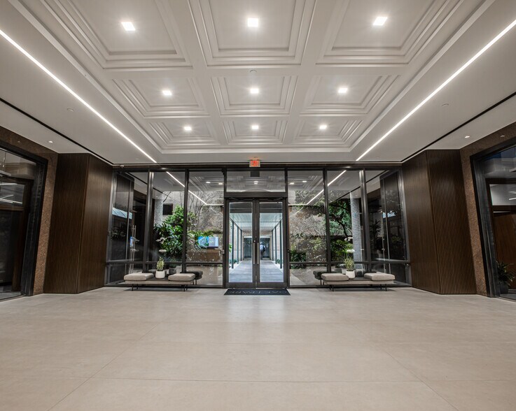 More Photos Of 1020 NE Loop 410, San Antonio Office For Lease