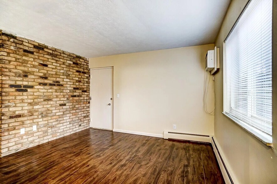 More Photos Of 4326 Hamilton Ave, Cincinnati Apartments For Sale