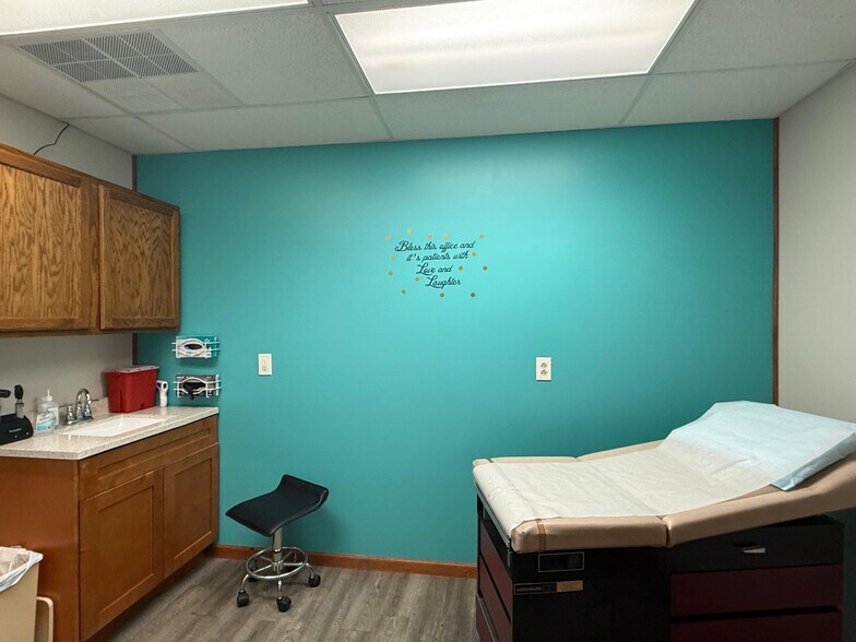 More Photos Of 5830 N Lapeer Rd, North Branch Office For Lease