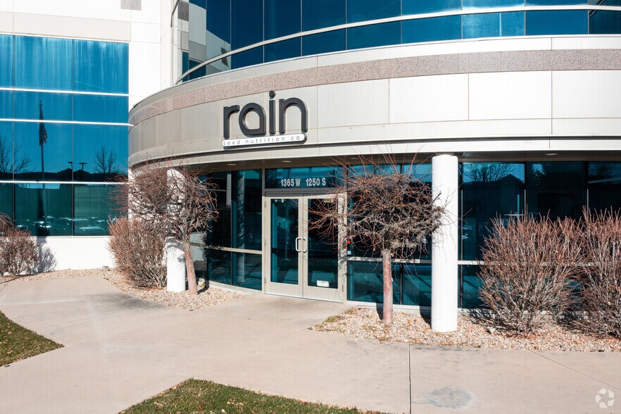 More Photos Of 1365 W Business Park Dr, Orem Office For Lease