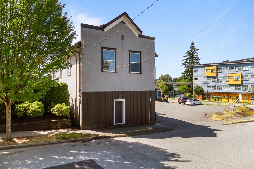 More Photos Of 33860 Pine st, Abbotsford Flex For Sale
