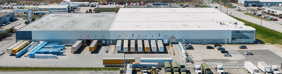 More Photos Of 40 Ch Du Tremblay, Boucherville Warehouse For Lease