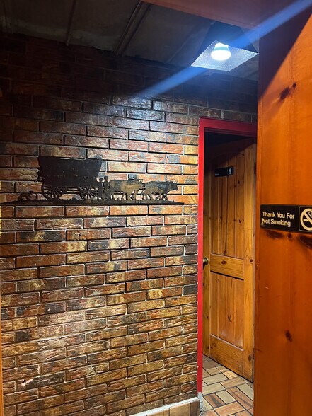 More Photos Of 705 E Moore Ave, Terrell Restaurant For Sale