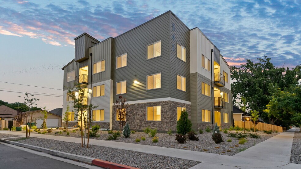 More Photos Of 542 7th St, Sparks Apartments For Sale