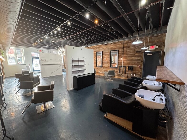 More Photos Of 4187 Manchester Ave, Saint Louis Storefront For Lease