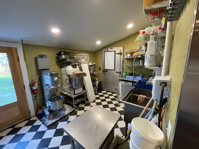 More Photos Of 1055 Lewiston Rd, New Gloucester Restaurant For Sale