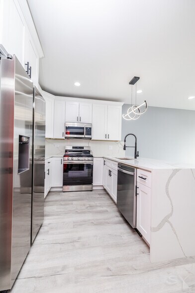 More Photos Of 1230 S Fairfield Ave, Chicago Multifamily For Sale