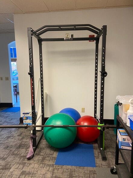 More Photos Of 10940 Raven Ridge Rd, Raleigh General Retail For Sale