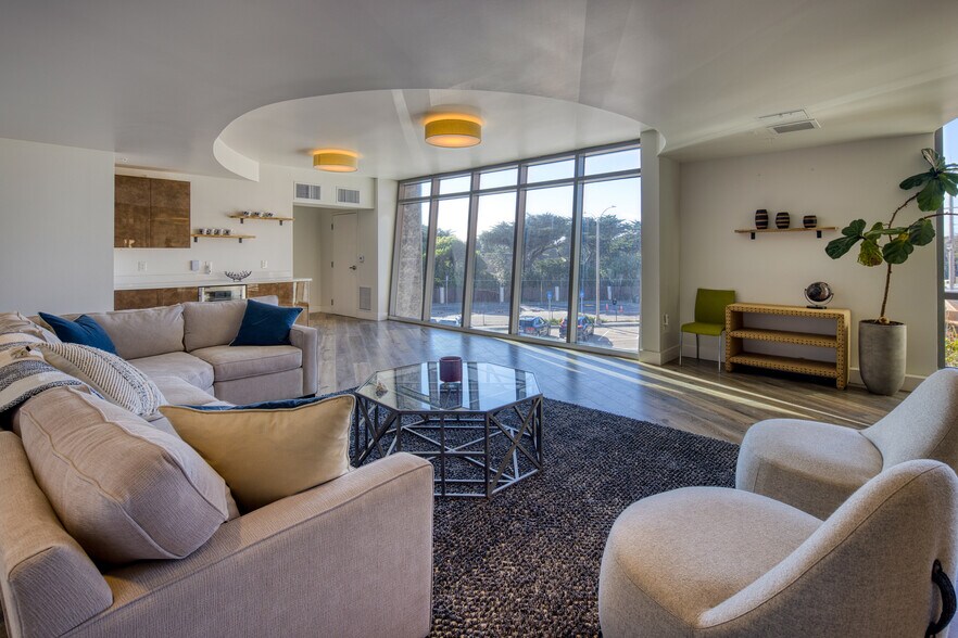 More Photos Of 3535 Wawona St, San Francisco Apartments For Sale