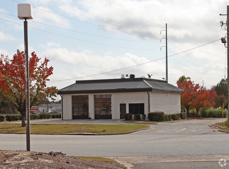 More Photos Of 2802 Regency Blvd, Augusta Auto Repair For Lease