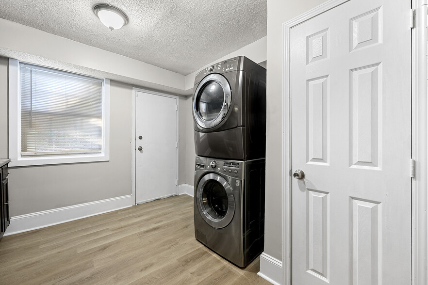 More Photos Of 150 Fairfield Pl NW, Atlanta Apartments For Sale