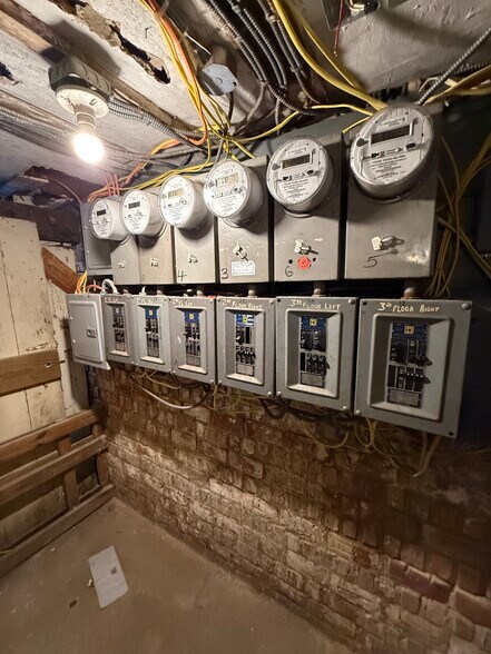 More Photos Of 264-266 9th Ave, Paterson Apartments For Sale