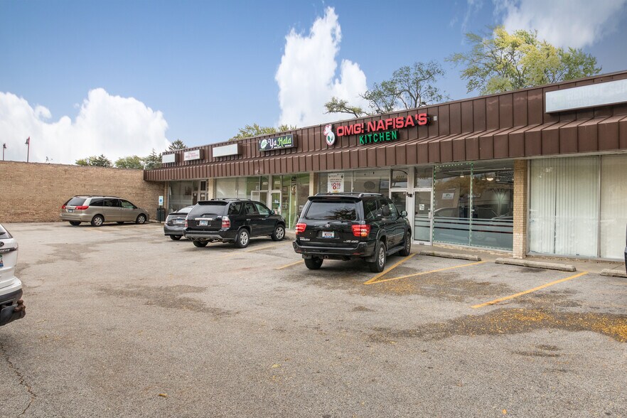 More Photos Of 6015-6049 Dempster St, Morton Grove Storefront Retail Office For Sale