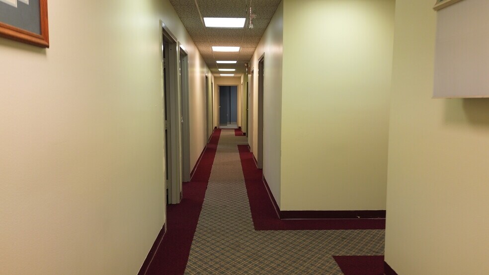 More Photos Of 7 Post Office Rd, Waldorf Medical For Sale