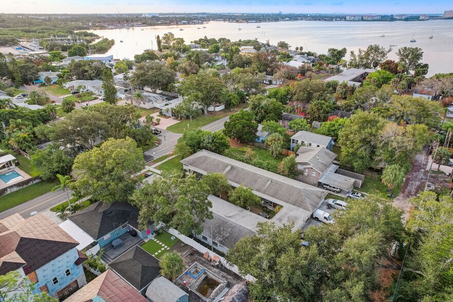 More Photos Of 3017 49th St S, Gulfport Apartments For Sale